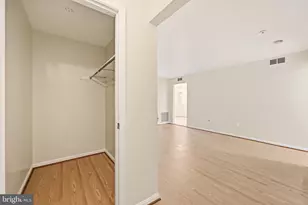 2505 McVeary Ct, Silver Spring, MD 20906 - Photo 2