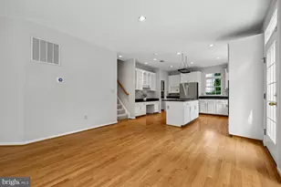 2 Seneca Forest Ct, Germantown, MD 20876 - Photo 30