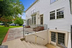 2 Seneca Forest Ct, Germantown, MD 20876 - Photo 100