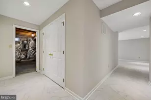 2 Seneca Forest Ct, Germantown, MD 20876 - Photo 88