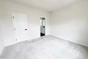 19722 Preservation Mews, Montgomery Village, MD 20886 - Photo 16