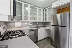 5500 Friendship Blvd, Chevy Chase, MD 20815 - Photo 12