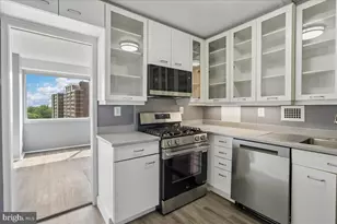 5500 Friendship Blvd, Chevy Chase, MD 20815 - Photo 14
