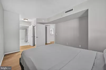 11710 Old Georgetown Rd. #409, North Bethesda, MD 20852 - Photo 14