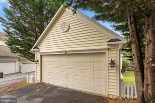 601 Bright Meadow Dr, Gaithersburg, MD 20878 - Photo 48