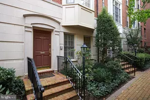 4906 Montgomery Ln, Bethesda, MD 20814 - Photo 2