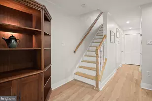 4 Dudley Ct, Bethesda, MD 20814 - Photo 12