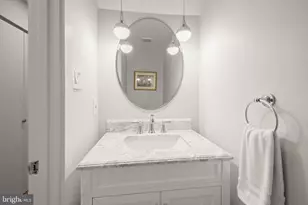 4 Dudley Ct, Bethesda, MD 20814 - Photo 14