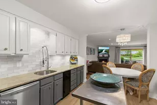 4 Dudley Ct, Bethesda, MD 20814 - Photo 10