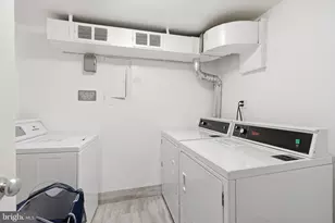 4 Monroe St, Rockville, MD 20850 - Photo 16