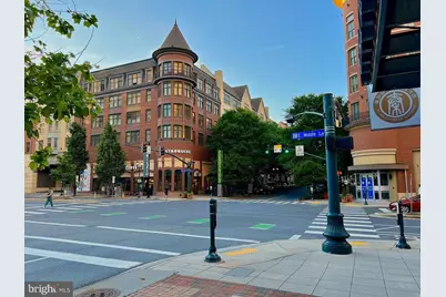 4 Monroe Street #4-1306, Rockville, MD 20850 - Photo 22