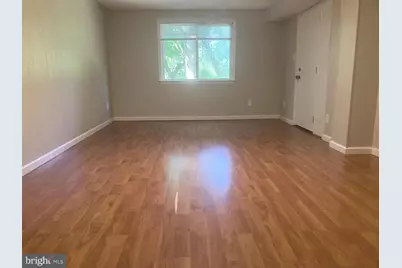 10314 Watkins Mill Drive, Gaithersburg, MD 20886 - Photo 2