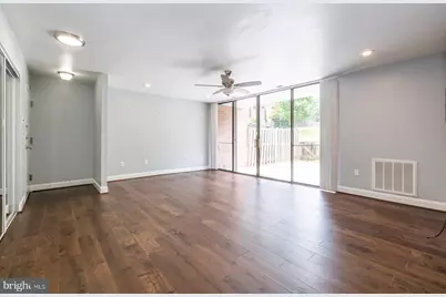 702 Quince Orchard Boulevard #702-P2, Gaithersburg, MD 20878 - Photo 4