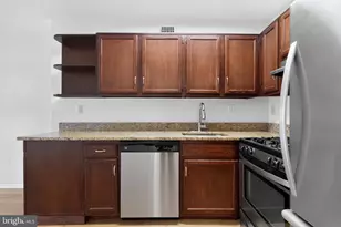 5225 Pooks Hill Rd, Bethesda, MD 20814 - Photo 14