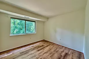 12204 Braxfield Ct, Rockville, MD 20852 - Photo 16
