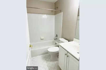 1005 Grand Oak Way, Rockville, MD 20852 - Photo 14