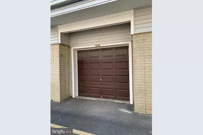 1611 Carriage House Terrace #1611-D, Silver Spring, MD 20904 - Photo 2