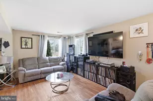 18527 Tarragon Way, Germantown, MD 20874 - Photo 10