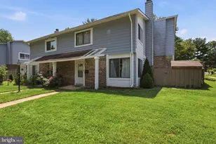 18527 Tarragon Way, Germantown, MD 20874 - Photo 2