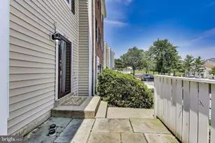 20117 Locustdale Dr, Germantown, MD 20876 - Photo 4
