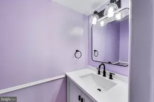 20117 Locustdale Dr, Germantown, MD 20876 - Photo 12