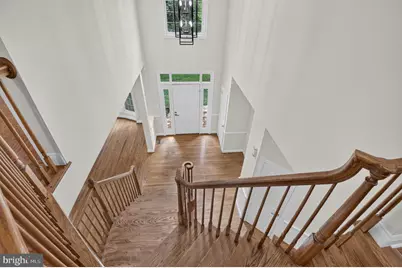 13621 Pine View Lane, Rockville, MD 20850 - Photo 6