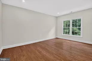 13621 Pine View Ln, Rockville, MD 20850 - Photo 38