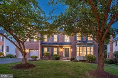 13621 Pine View Lane, Rockville, MD 20850 - Photo 2