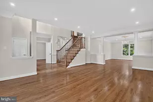13621 Pine View Ln, Rockville, MD 20850 - Photo 8