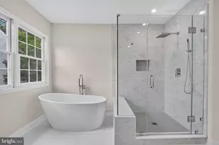 13621 Pine View Ln, Rockville, MD 20850 - Photo 34