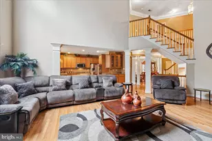 13314 Catawba Manor Way, Clarksburg, MD 20871 - Photo 4