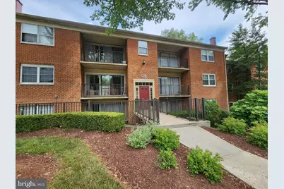 884 College Parkway #302, Rockville, MD 20850 - Photo 1