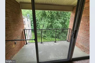 884 College Parkway #302, Rockville, MD 20850 - Photo 18