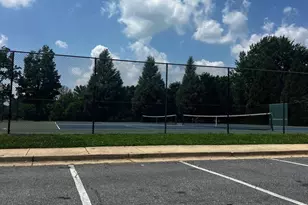 18645 Cross Country Ln, Gaithersburg, MD 20879 - Photo 24