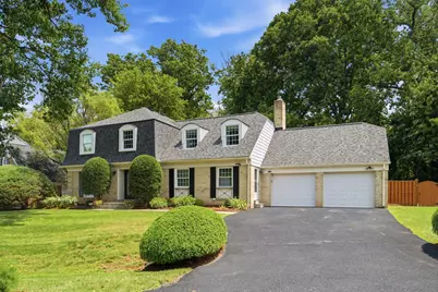 8105 Buckspark Lane E, Potomac, MD 20854 - Photo 2