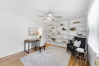 8105 Buckspark Lane E, Potomac, MD 20854 - Photo 18