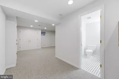 8105 Buckspark Lane E, Potomac, MD 20854 - Photo 44