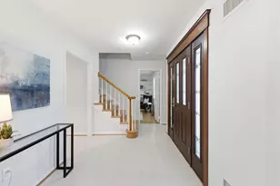 8105 Buckspark Ln E, Potomac, MD 20854 - Photo 4