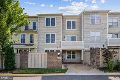 8807 Rosemark Court, Montgomery Village, MD 20886 - Photo 2