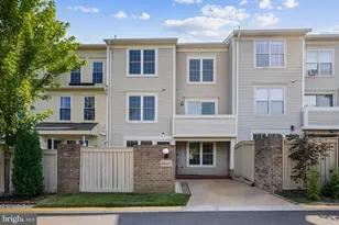 8807 Rosemark Ct, Montgomery Village, MD 20886 - Photo 2