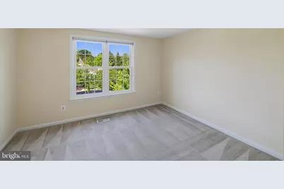 8807 Rosemark Court, Montgomery Village, MD 20886 - Photo 32