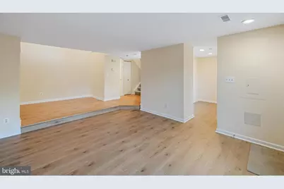 8807 Rosemark Court, Montgomery Village, MD 20886 - Photo 8