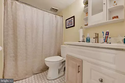 136 Duvall Lane #102, Gaithersburg, MD 20877 - Photo 8
