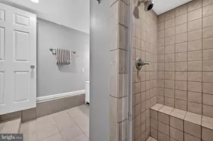 212 Normandy Dr, Silver Spring, MD 20901 - Photo 58