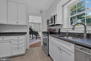 212 Normandy Dr, Silver Spring, MD 20901 - Photo 24
