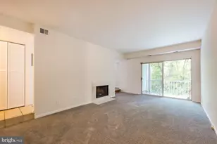 19 Pickering Ct, Germantown, MD 20874 - Photo 4