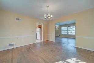 9842 Belhaven Rd, Bethesda, MD 20817 - Photo 12