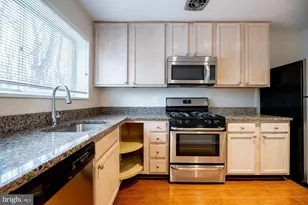 10648 Montrose Ave, Bethesda, MD 20814 - Photo 2