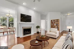9801 Feathertree Terrace, Montgomery Village, MD 20886 - Photo 6