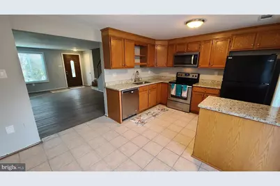 10724 Lester Street, Silver Spring, MD 20902 - Photo 14